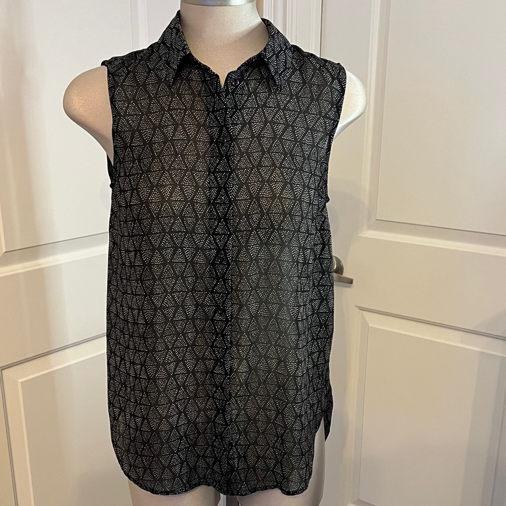 H&M Monochrome Patterned Blouse